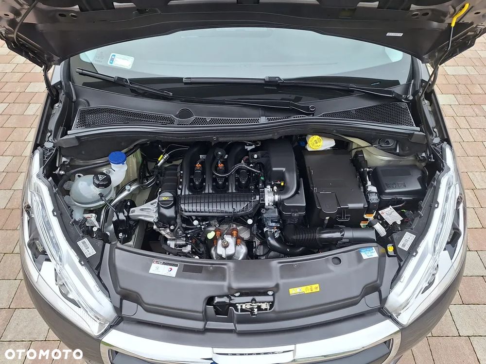 Peugeot 208 1.2 PureTech Allure - 40