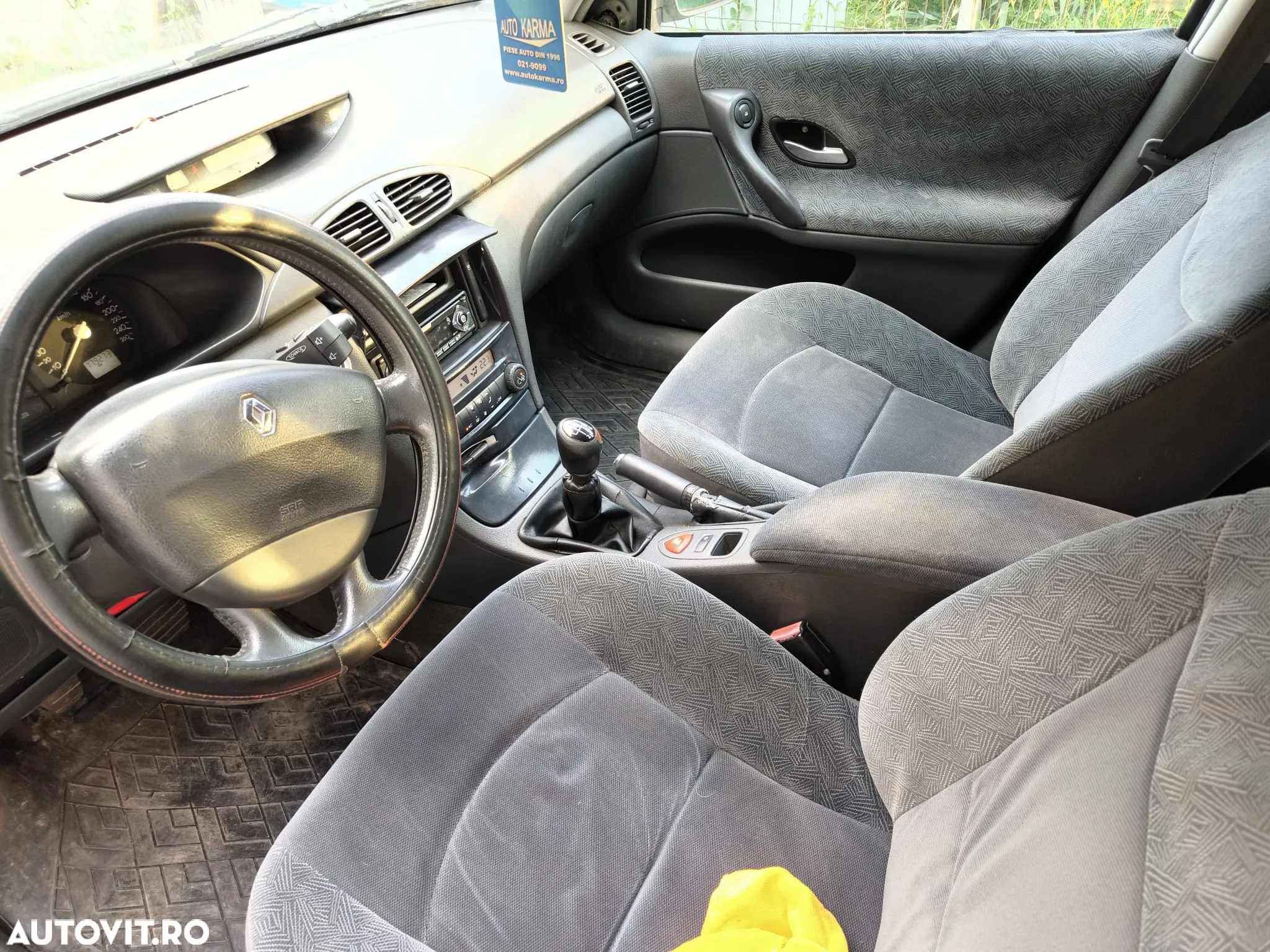 Renault Laguna - 4