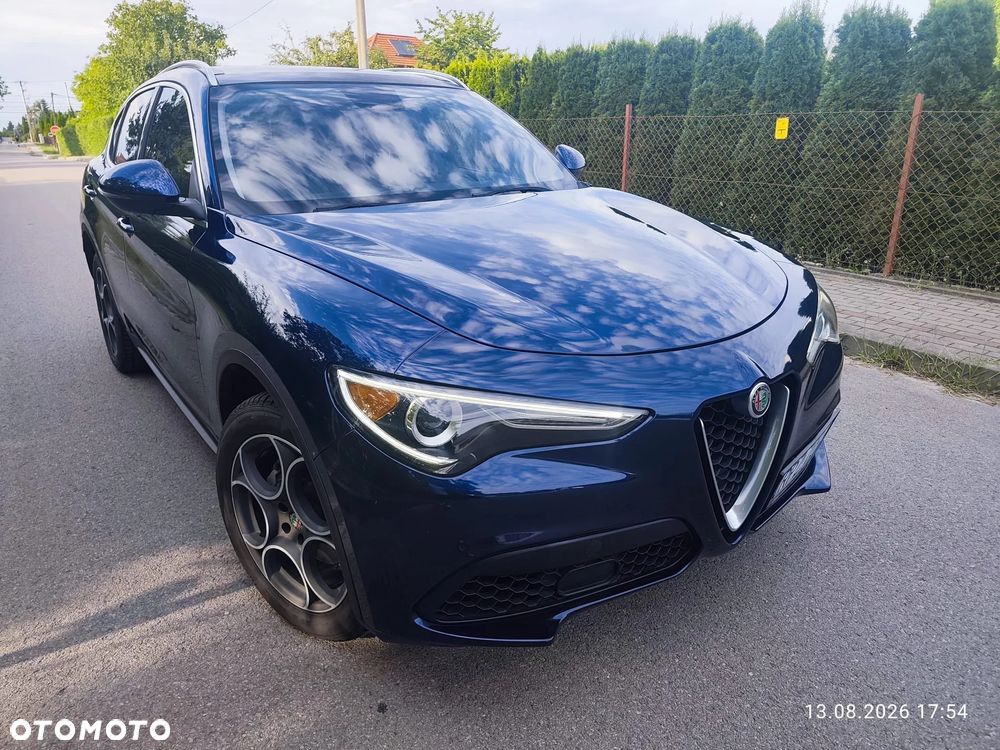 Alfa Romeo Stelvio 2.0 Turbo 16V AT8-Q4 Veloce - 1