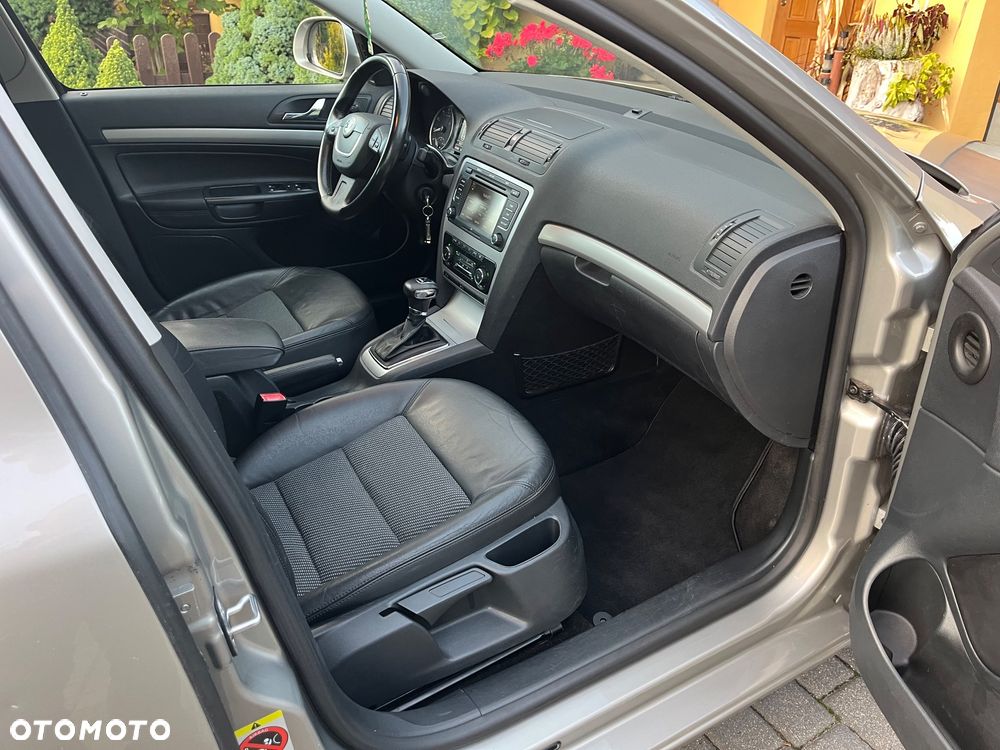 Skoda Octavia - 8