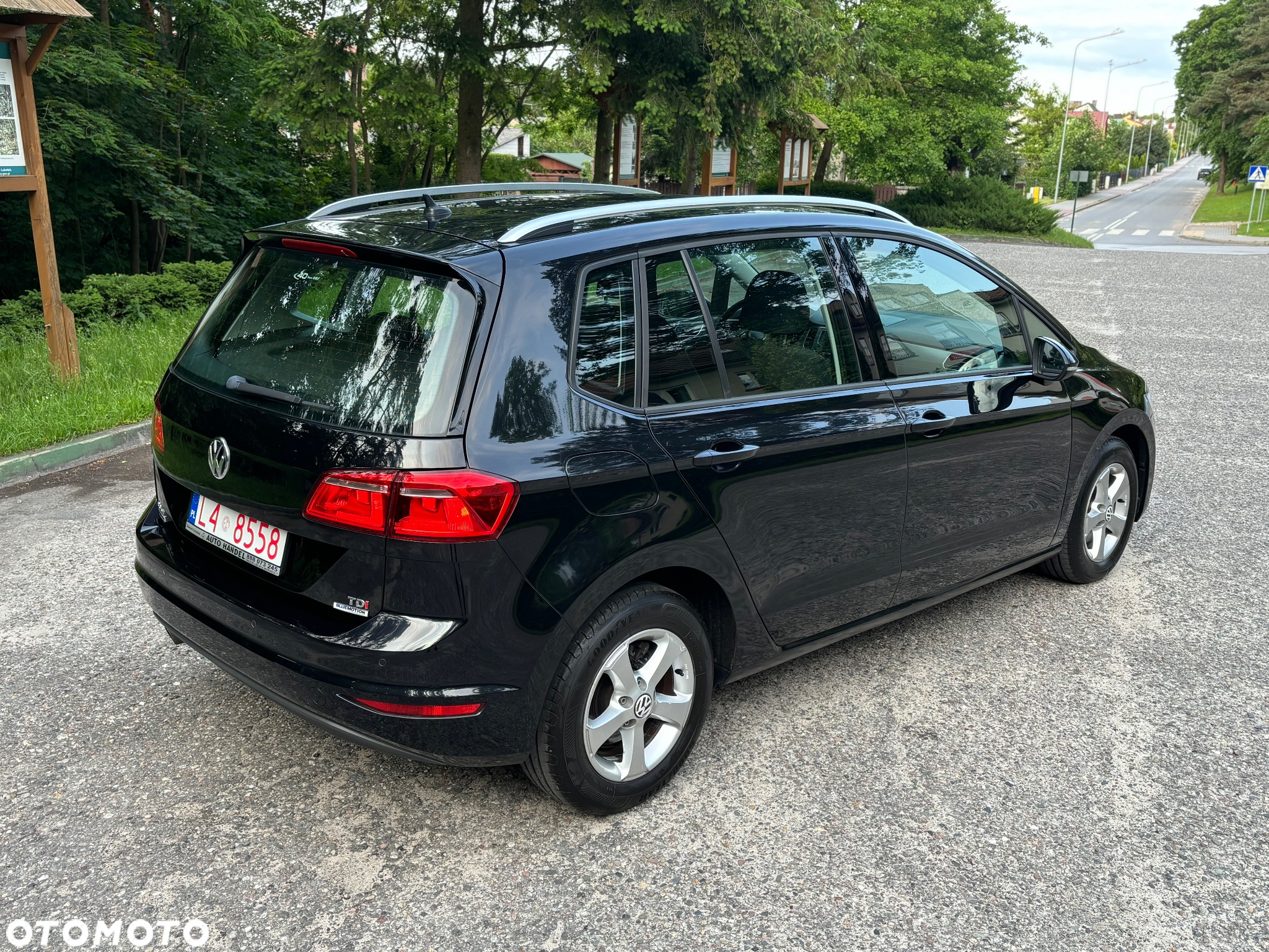 Volkswagen Golf Sportsvan - 23