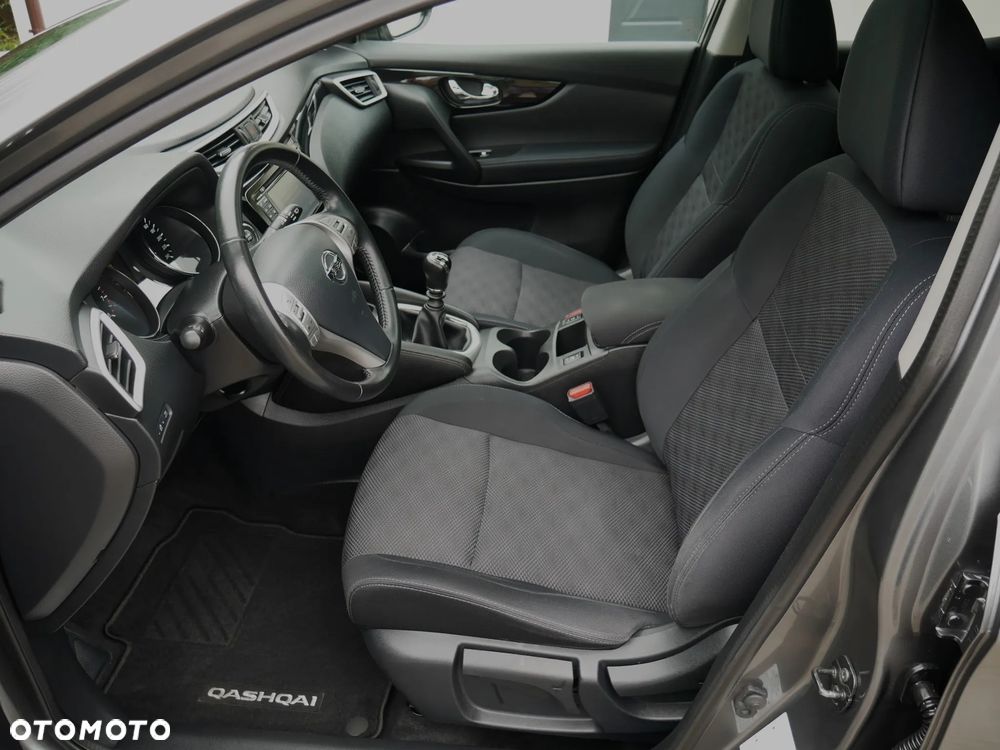 Nissan Qashqai 1.6 DIG-T N-Connecta - 20