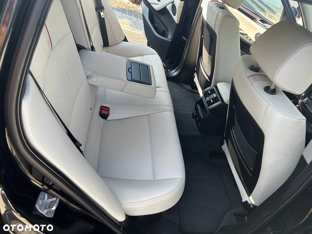 BMW X4 xDrive20i xLine - 8
