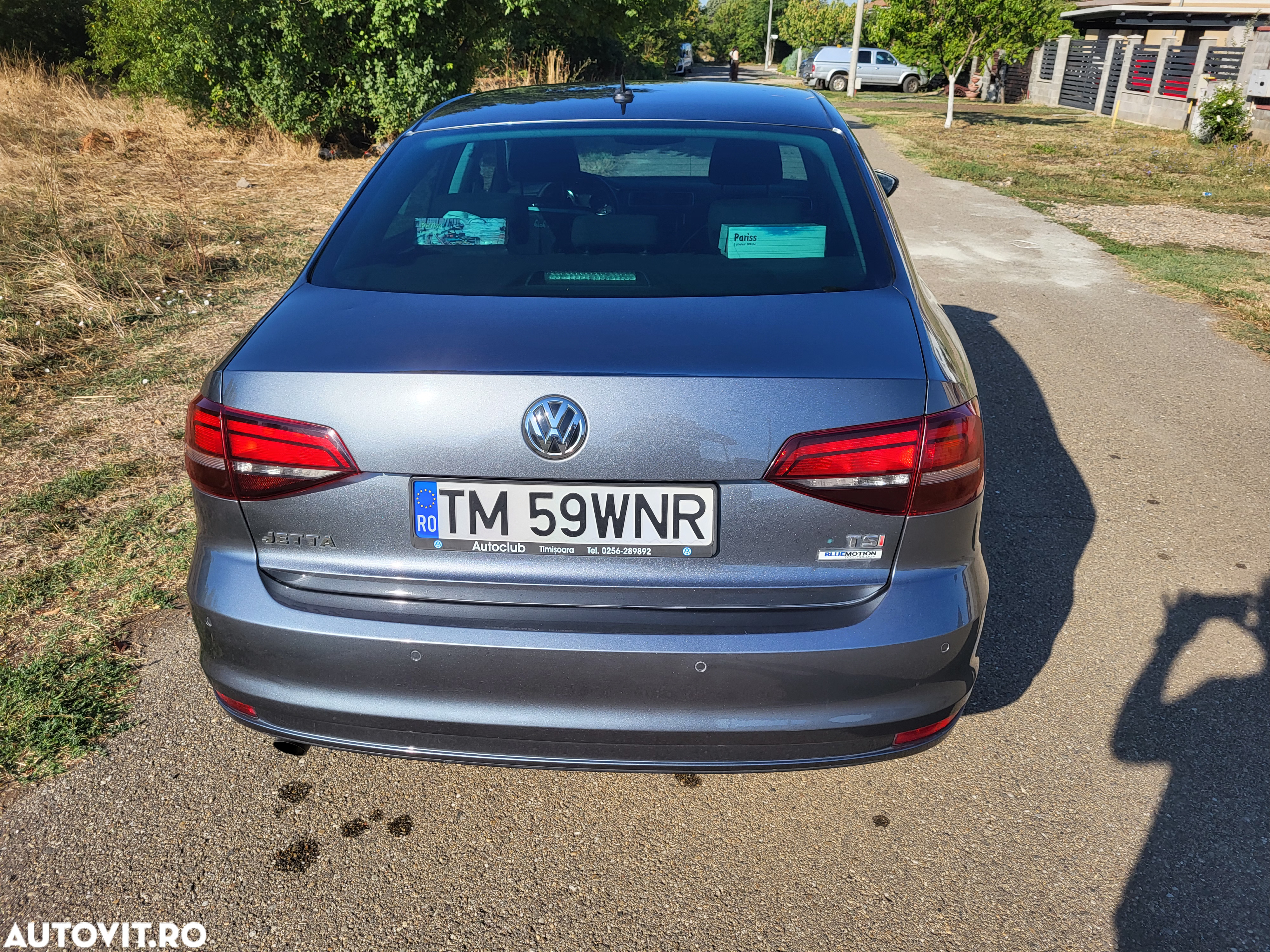 Volkswagen Jetta - 6