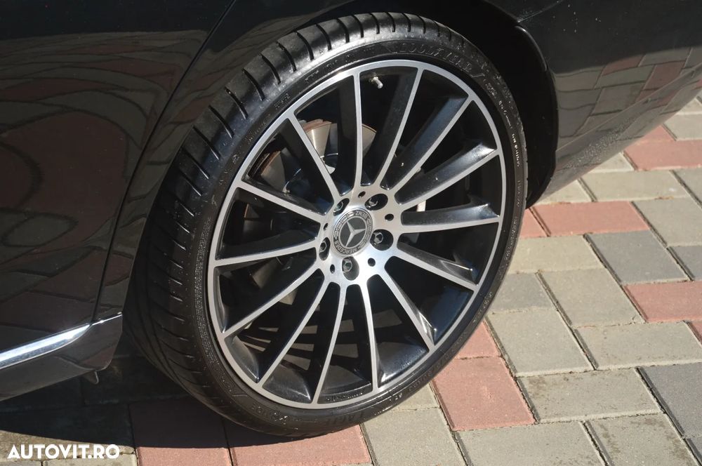 Mercedes-Benz E 300 d 4Matic T 9G-TRONIC Avantgarde - 19