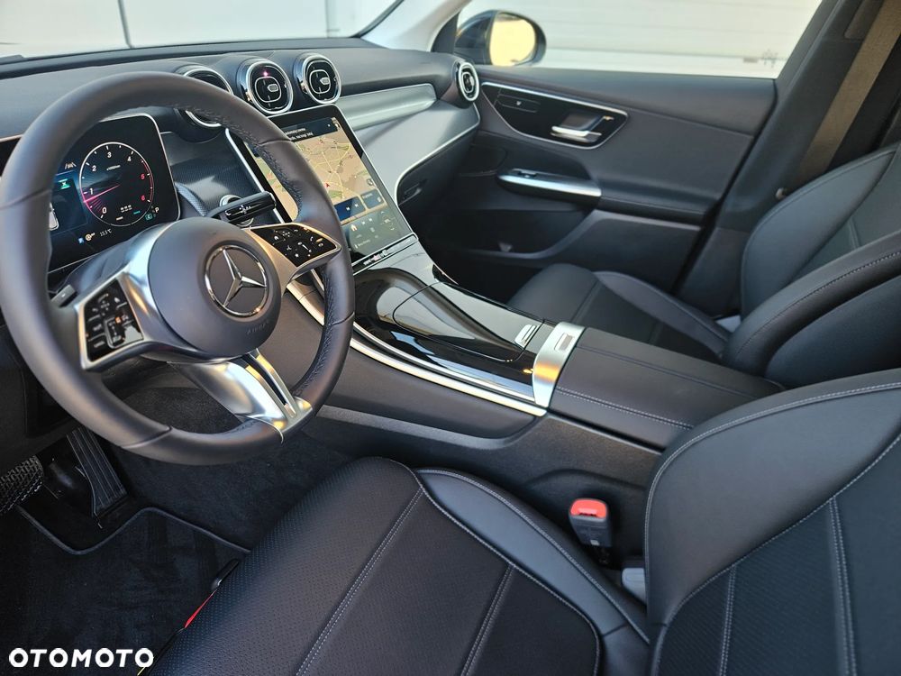 Mercedes-Benz GLC 200 d mHEV 4-Matic Avantgarde - 26