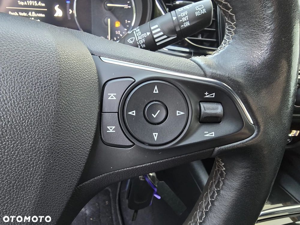 Opel Insignia 2.0 CDTI Business Elegance S&S - 18