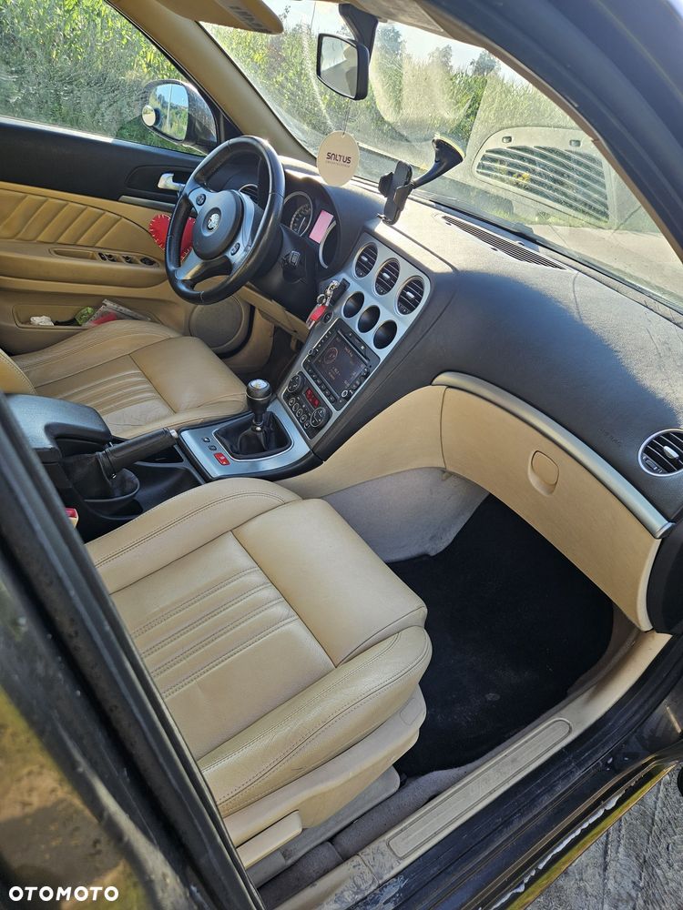 Alfa Romeo 159 - 5