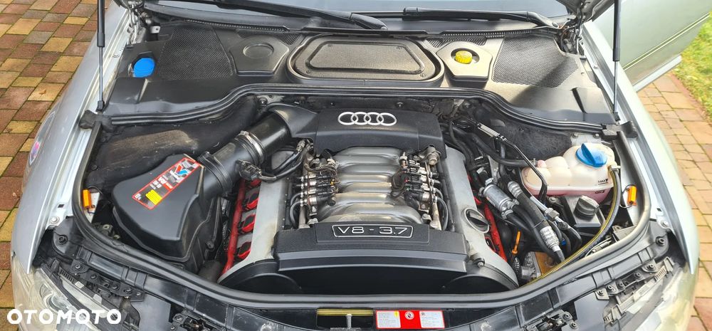 Audi A8 - 11