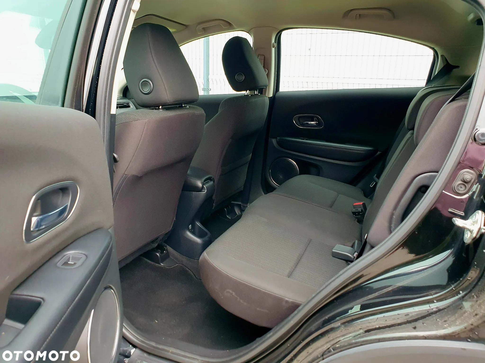Honda HR-V 1.6 i-DTEC Comfort (Honda Connect+) - 8