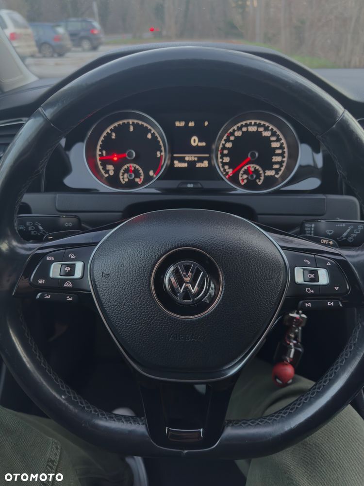 Volkswagen Golf 2.0 TDI (BlueMotion Technology) DSG Highline - 14