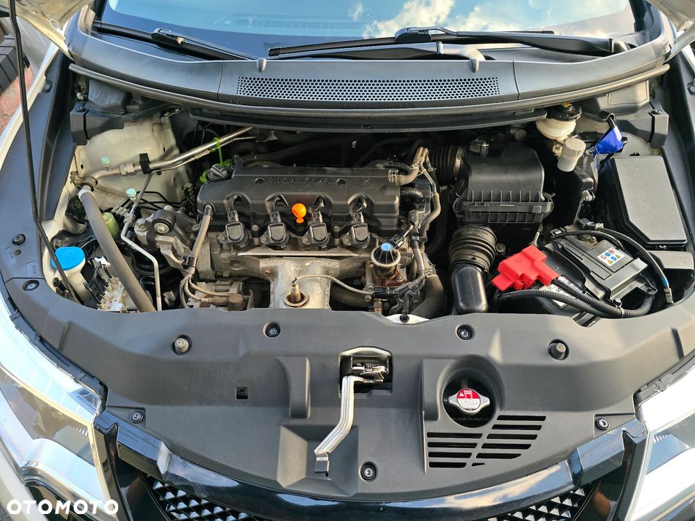 Honda Civic 1.8 Lifestyle (Honda Connect+) - 36