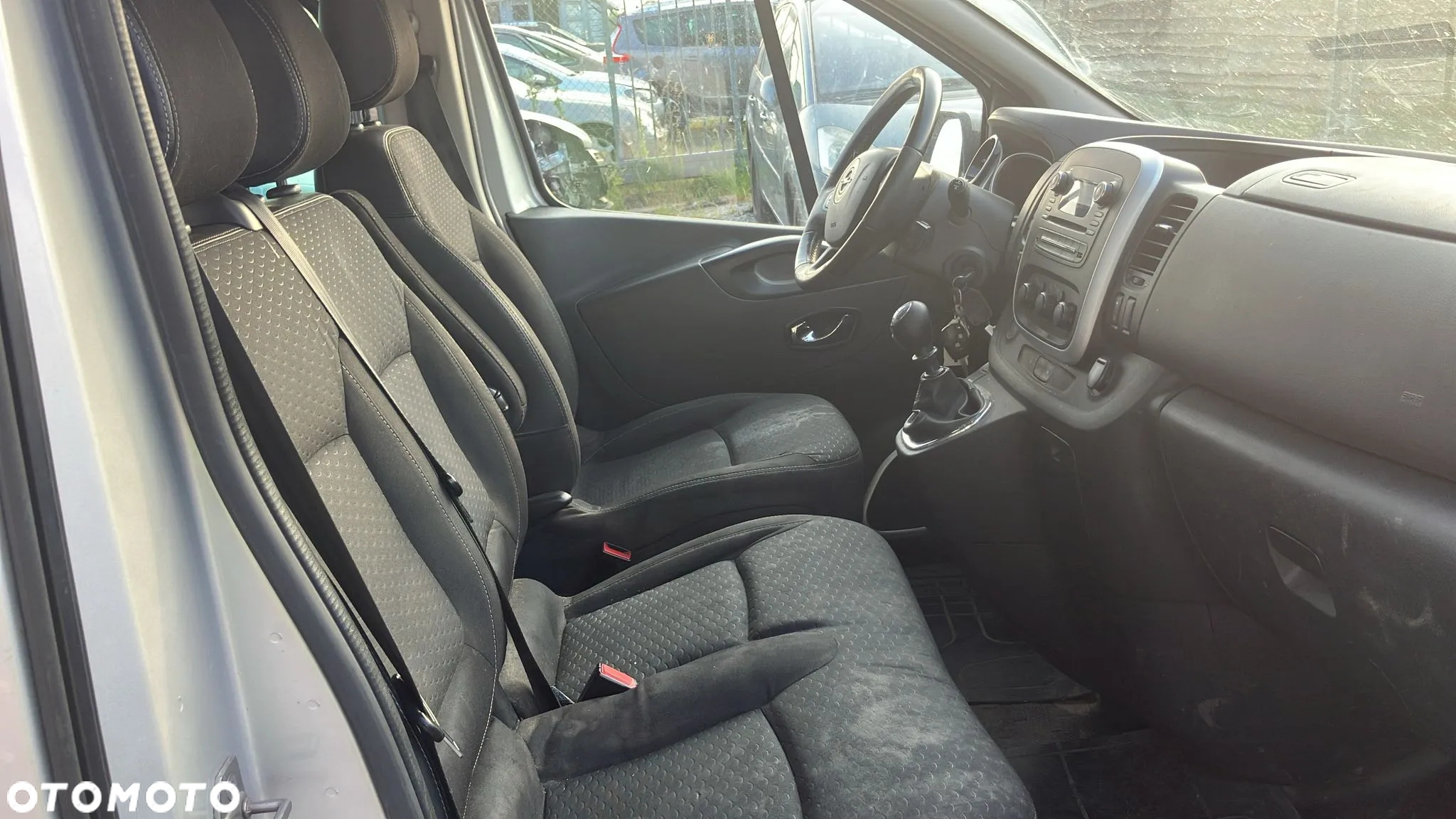 Opel Vivaro L2H1 2.9t Edition Premium - 12