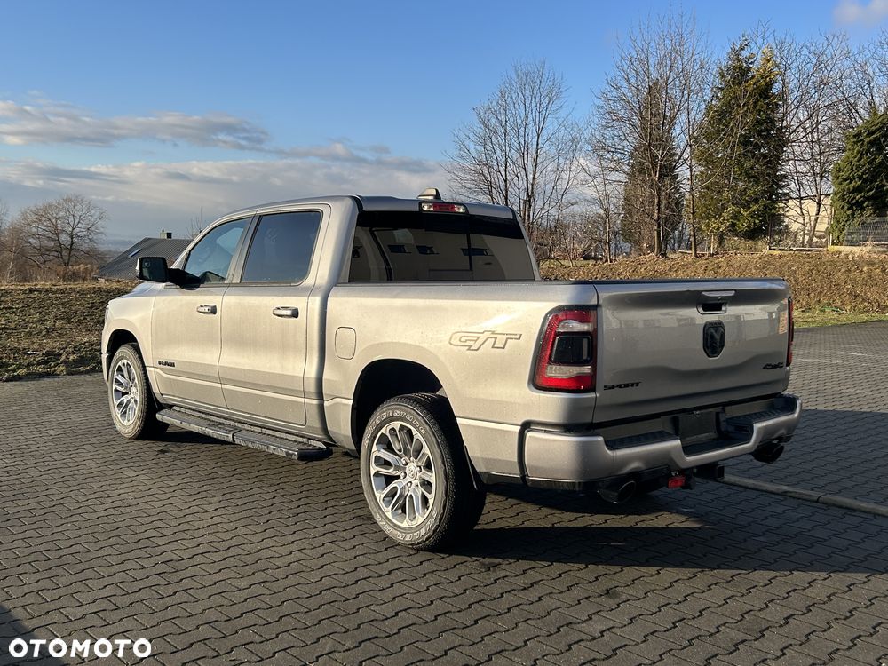 Dodge RAM - 4