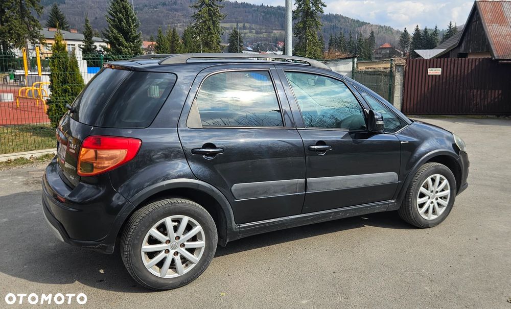 Suzuki SX4 1.6 VVT 4x4 Style - 8
