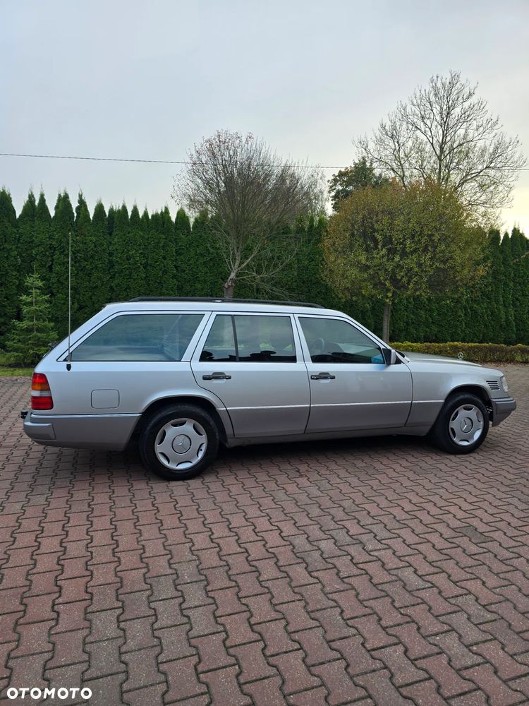 Mercedes-Benz W124 (1984-1993) - 2