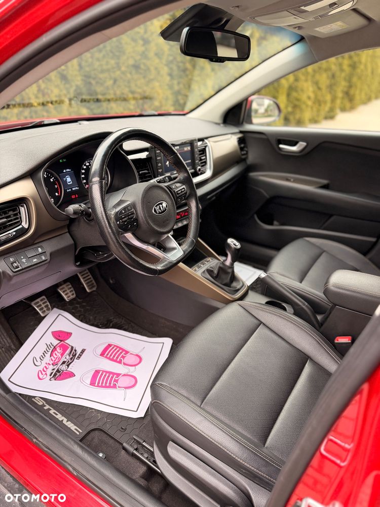 Kia Stonic - 10
