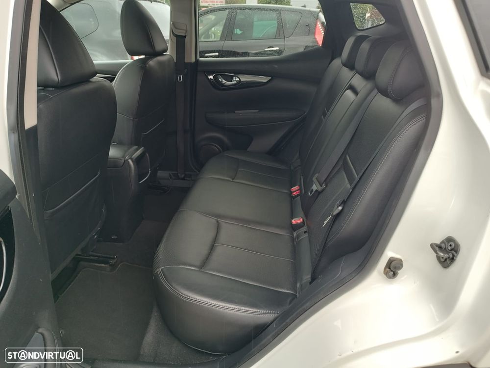 Nissan Qashqai 1.5 dCi Tekna Premium - 12