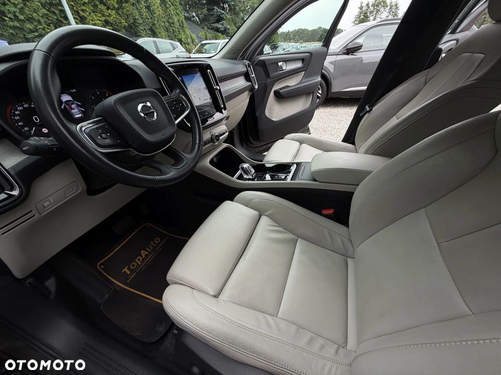 Volvo XC 40 D4 AWD Inscription - 18