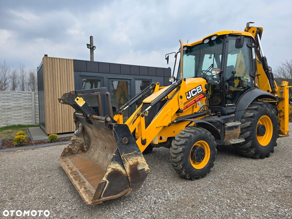 JCB - 1