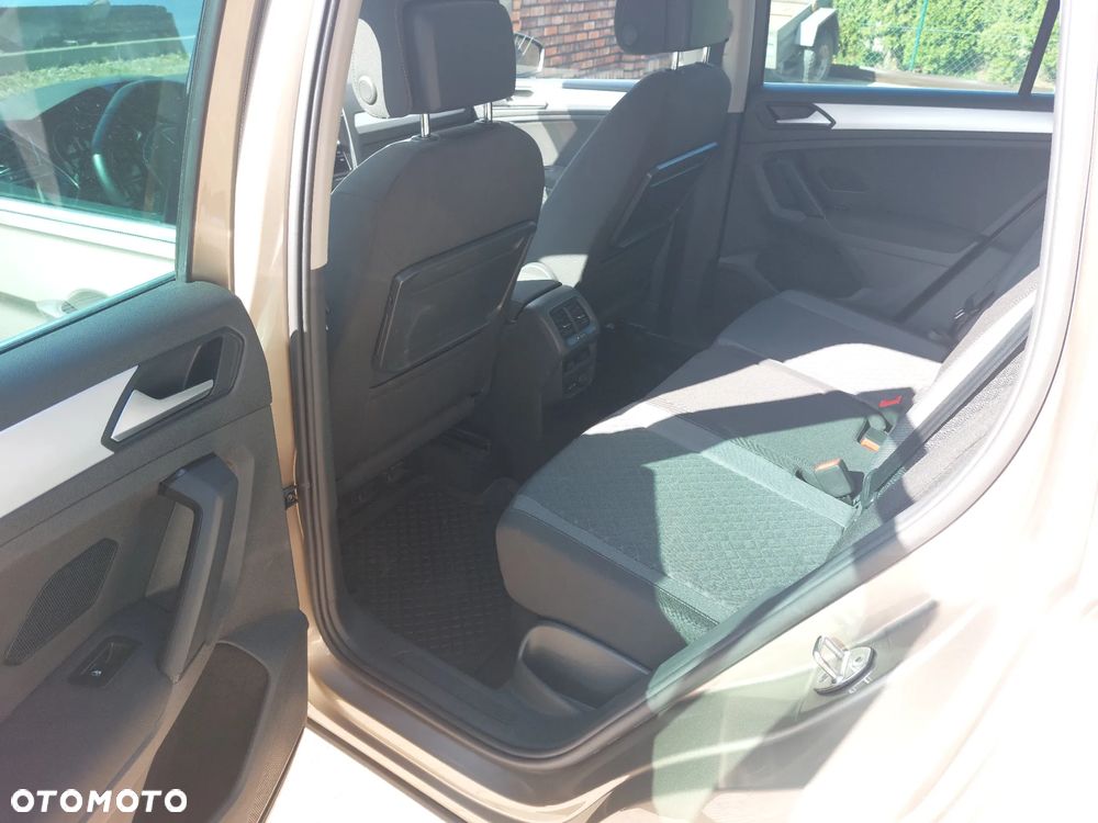 Volkswagen Tiguan 1.5 TSI EVO Comfortline - 17