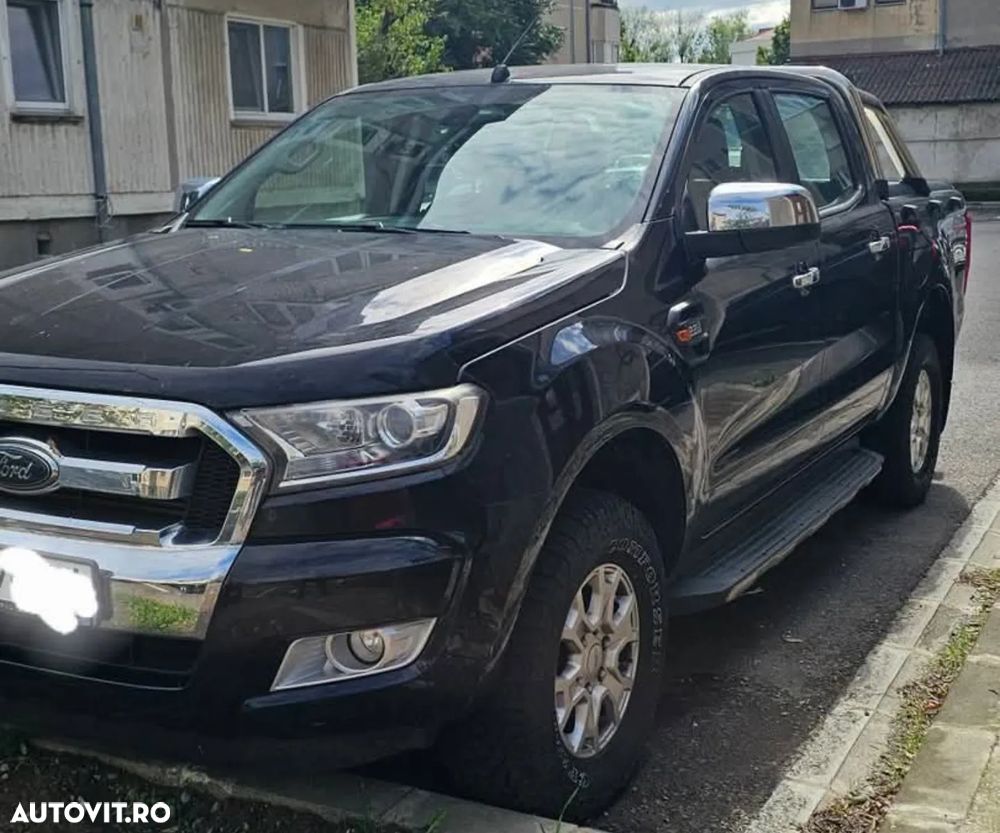 Ford Ranger 4x4 Cabina Dubla XLT - 2