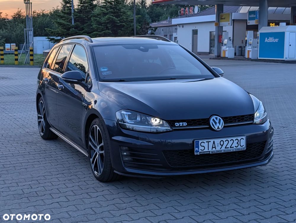 Volkswagen Golf 2.0 TDI BMT GTD - 27