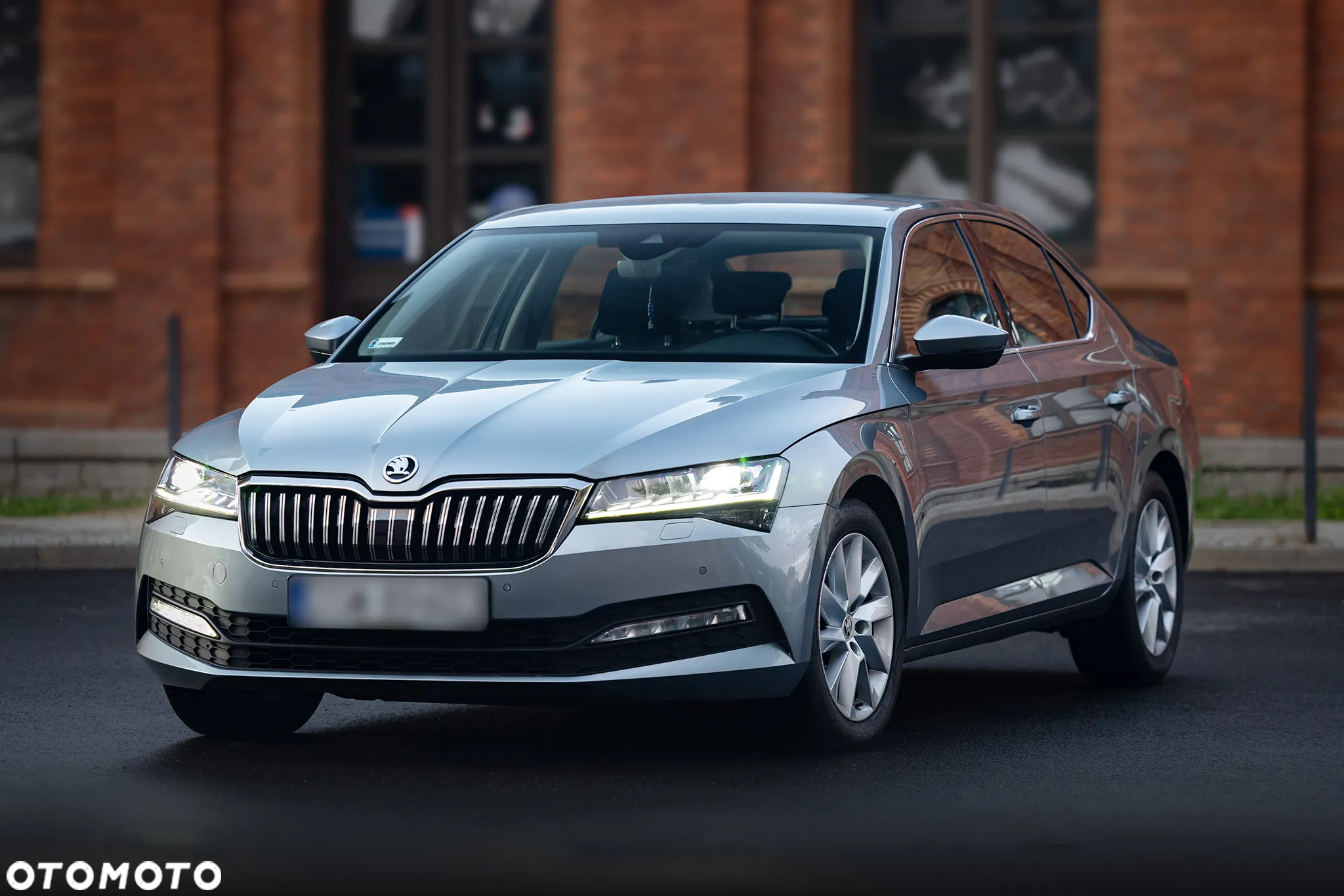 Skoda Superb 2.0 TSI Ambition DSG - 3