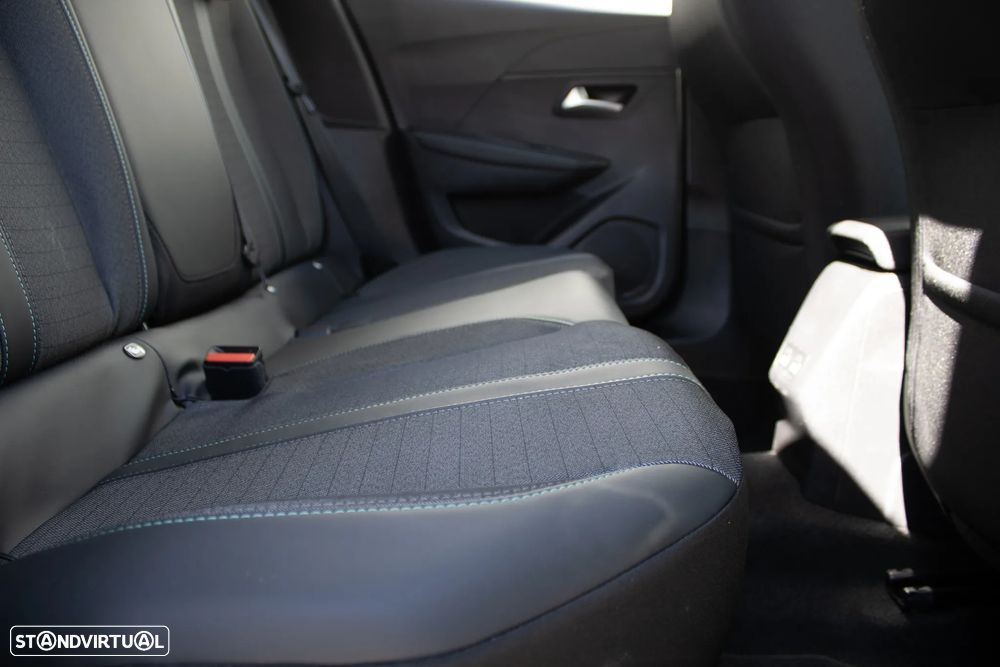 Peugeot 208 1.5 BlueHDi Allure Pack - 18