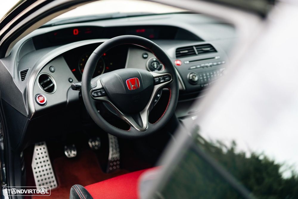 Honda Civic 2.0 Type-R - 36