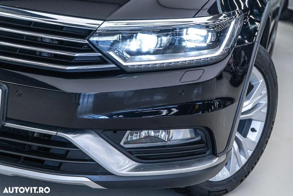 Volkswagen Passat Alltrack 2.0 TDI SCR 4Motion DSG (BMT) - 35