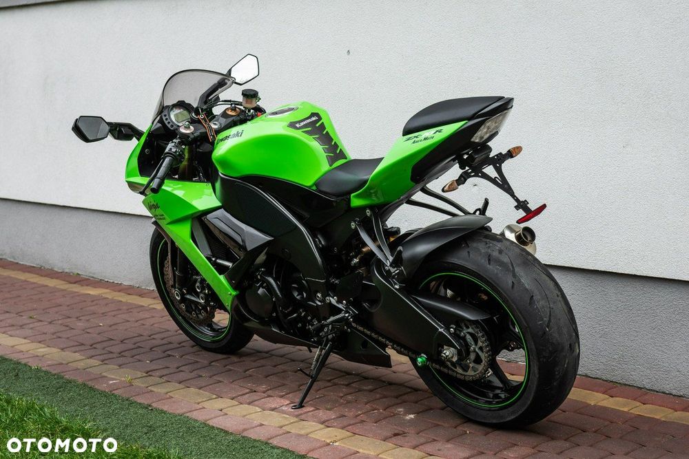 Kawasaki ZX - 4
