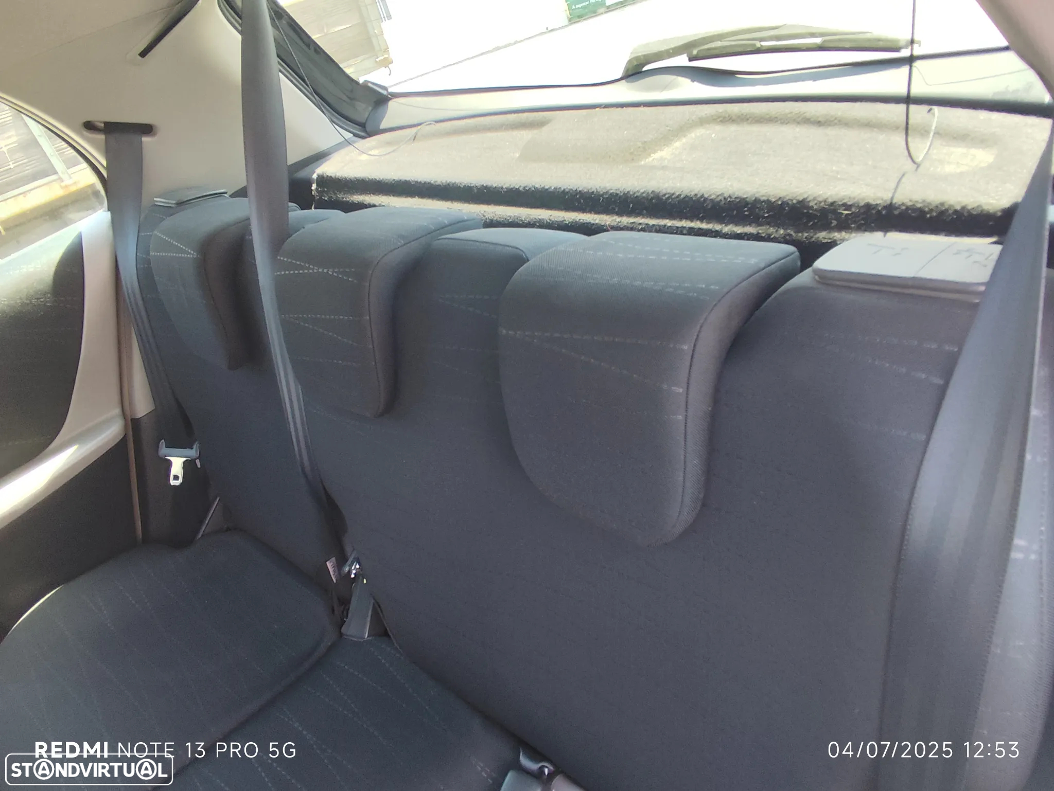 Toyota Yaris 1.4 D-4D AC Manual - 5