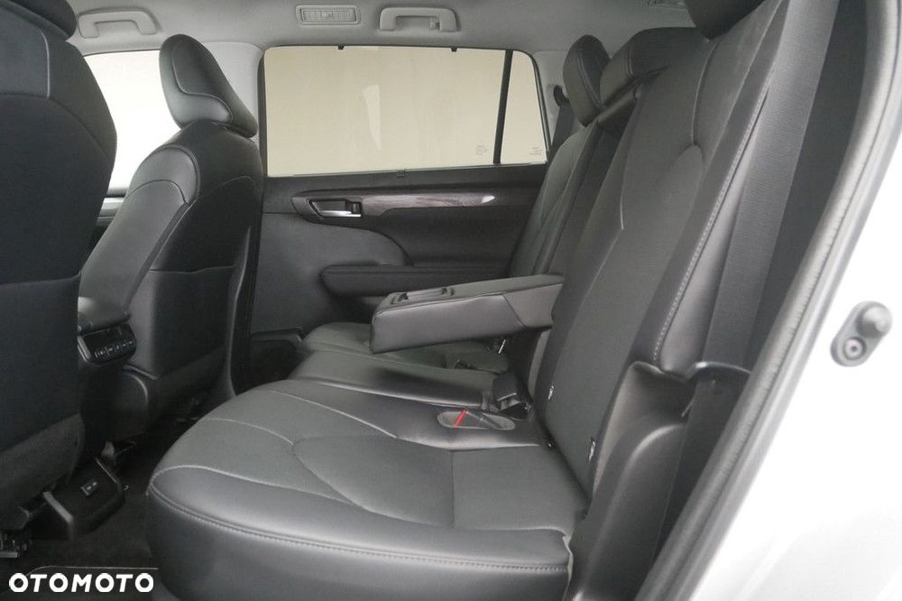 Toyota Highlander - 15
