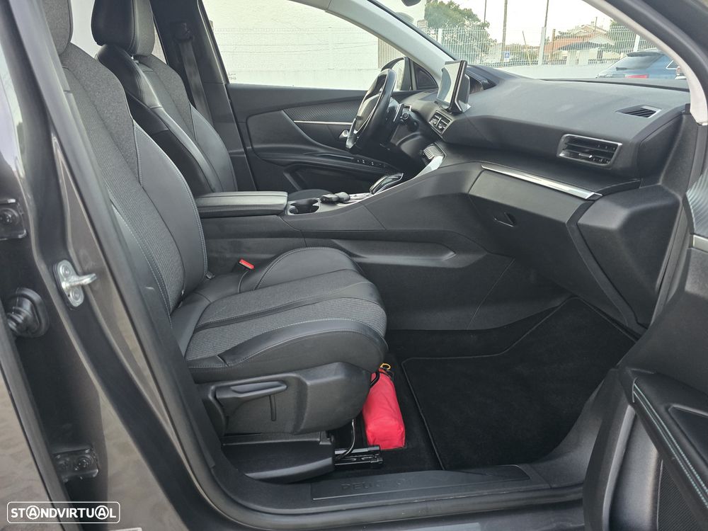 Peugeot 3008 BlueHDi 130 Stop & Start EAT8 Allure - 53