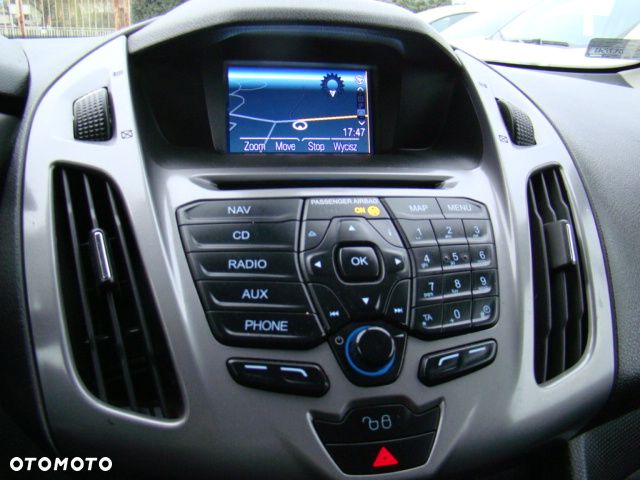 Ford Tourneo Connect 1.6 TDCi Titanium - 16