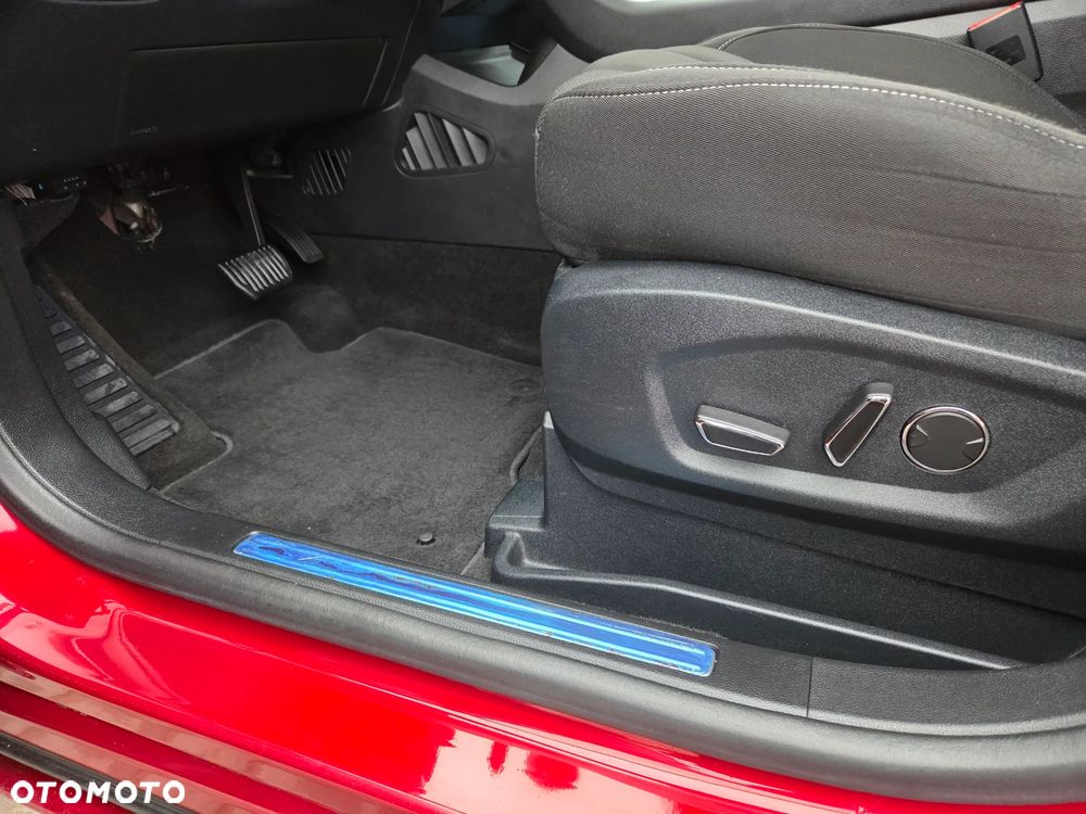 Ford S-Max 2.0 EcoBlue Titanium - 29