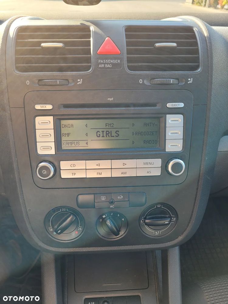 Volkswagen Golf V 1.9 TDI Trendline - 9