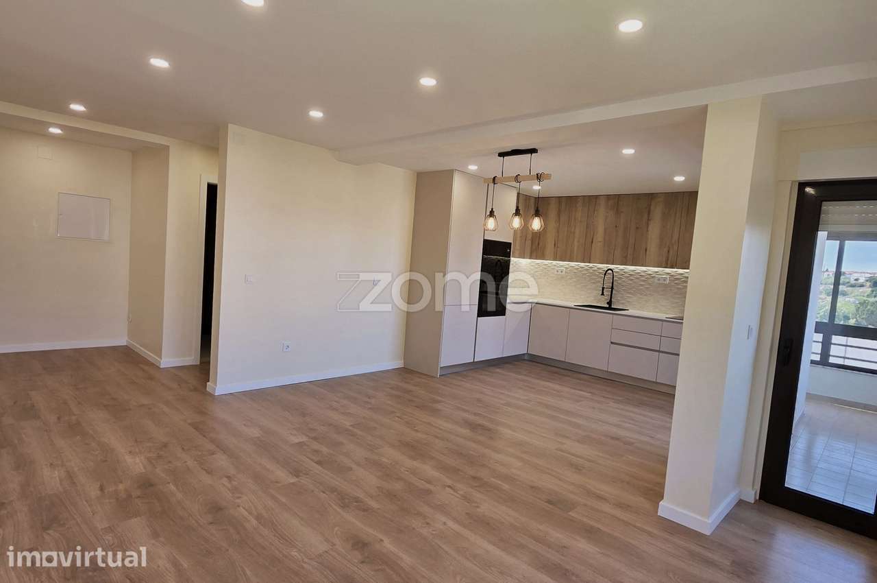 Apartamento T2 - Amora - Grande imagem: 2/27