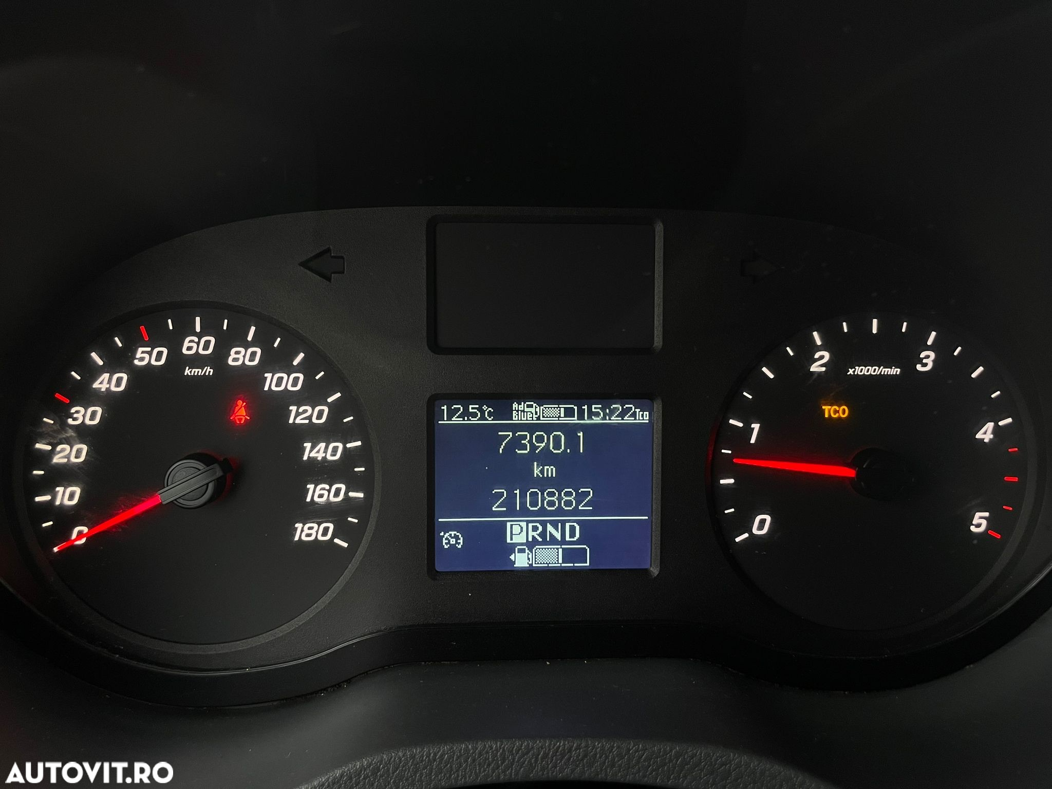 Mercedes-Benz Sprinter 319 CDI 3.0 D AUTOMAT LIFT 8 EUROPALETI - 24
