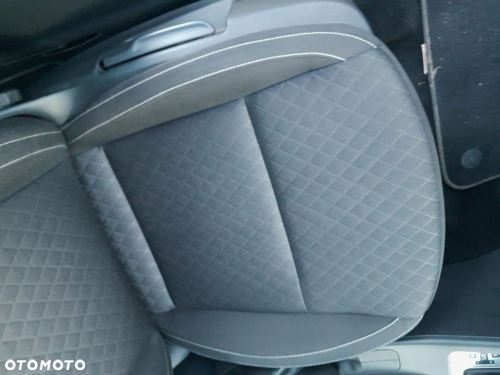 Skoda Octavia 2.0 TDI DSG Premium Edition - 12