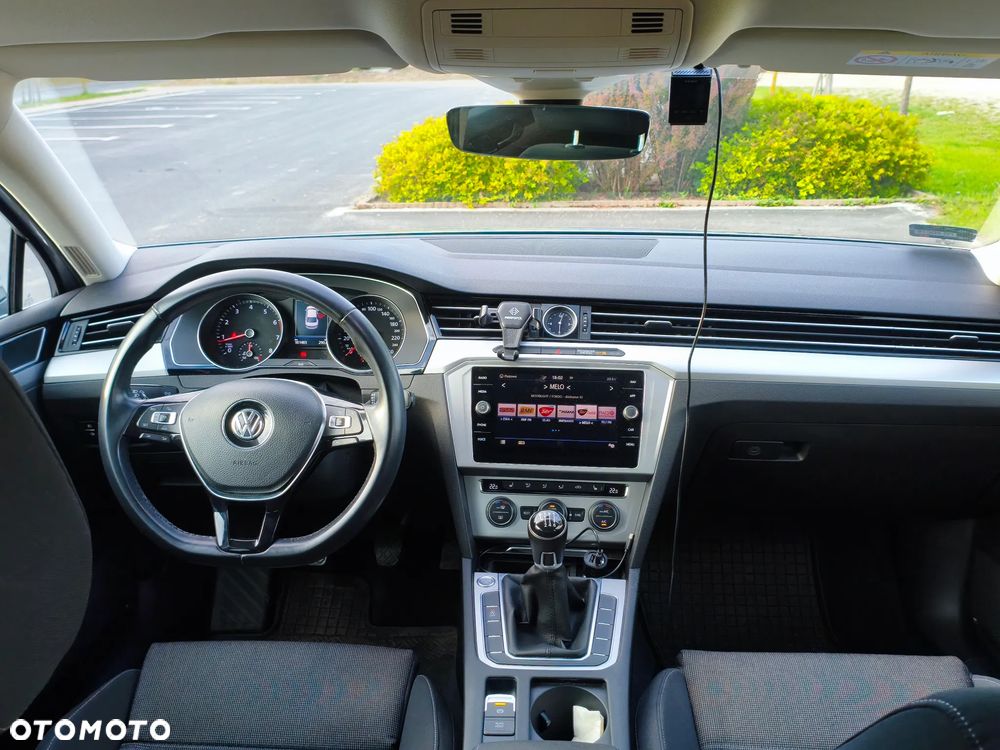 Volkswagen Passat 1.4 TSI BMT ACT Comfortline - 13