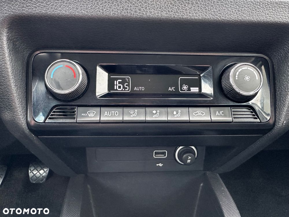 Skoda Fabia 1.0 TSI Ambition Plus - 21
