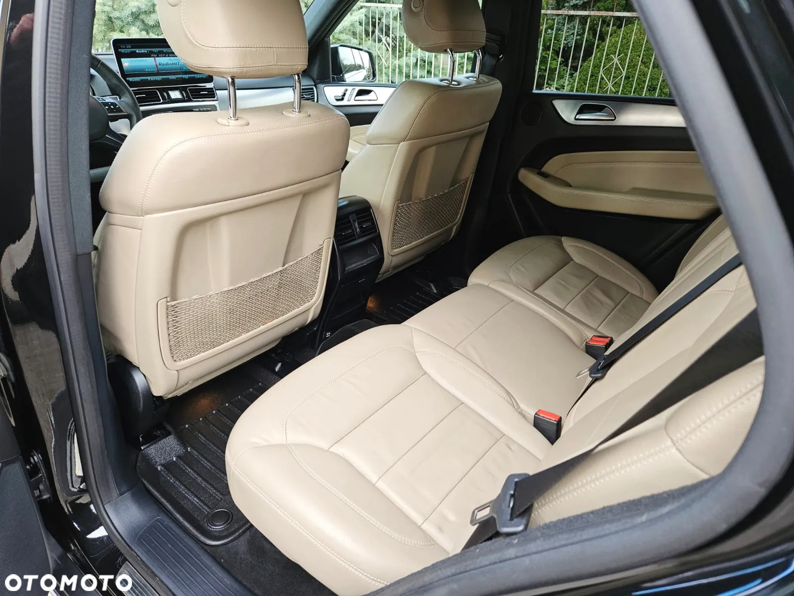 Mercedes-Benz ML 350 BlueTec 4-Matic - 3