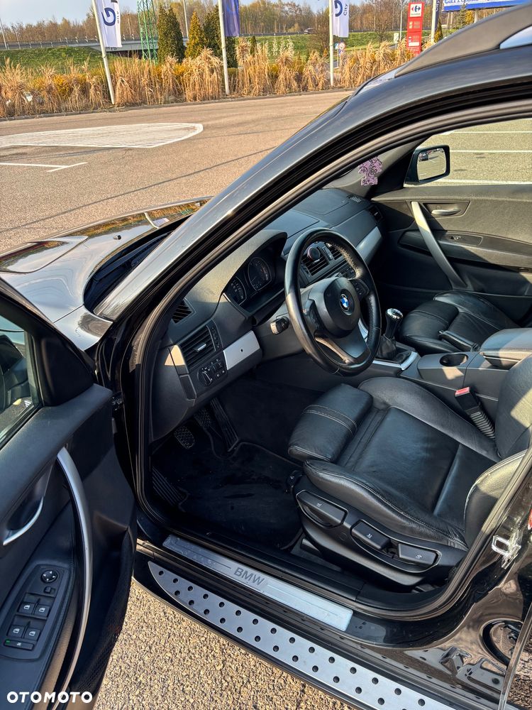 BMW X3 2.0d - 12