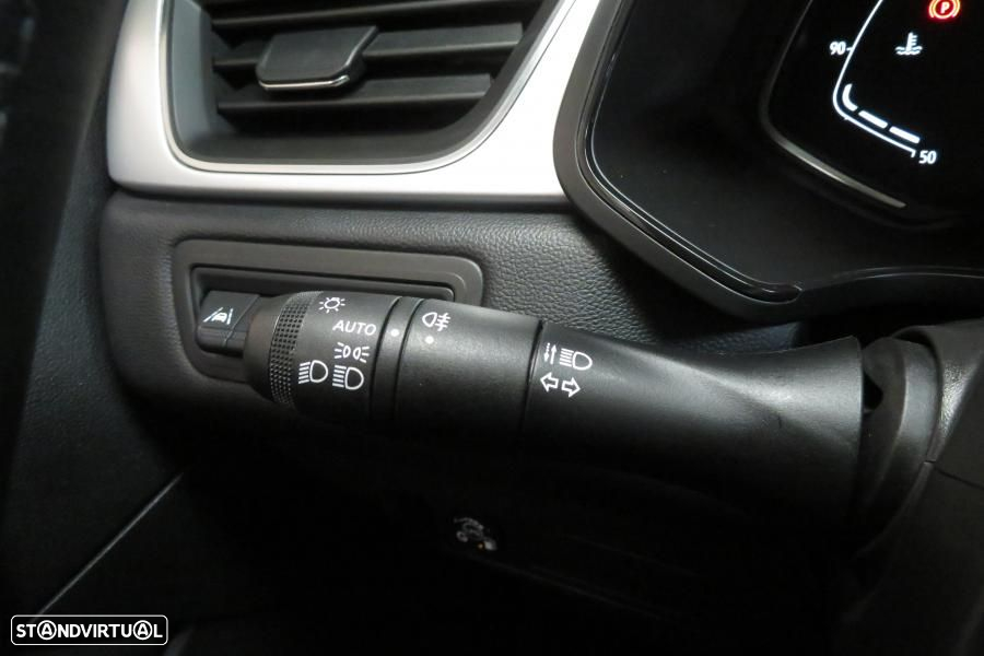 Renault Captur 1.0 TCe Techno Bi-Fuel - 24