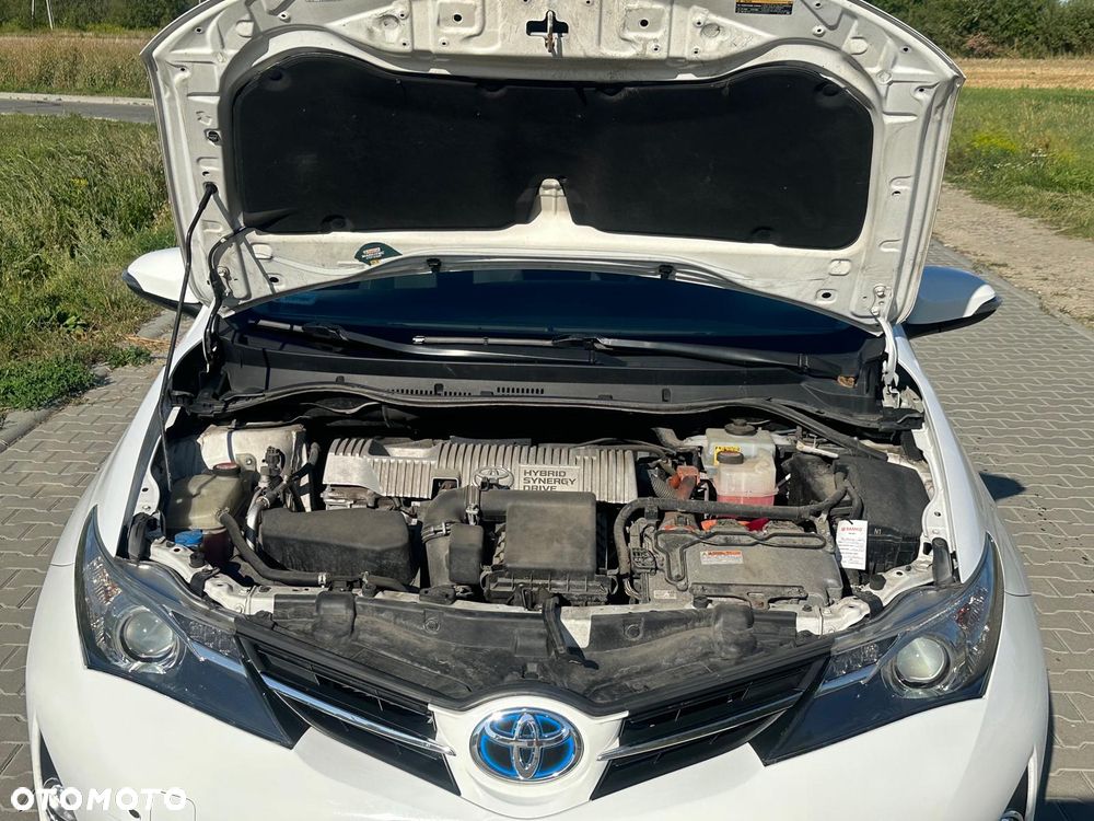 Toyota Auris 1.8 HSD Sol - 16