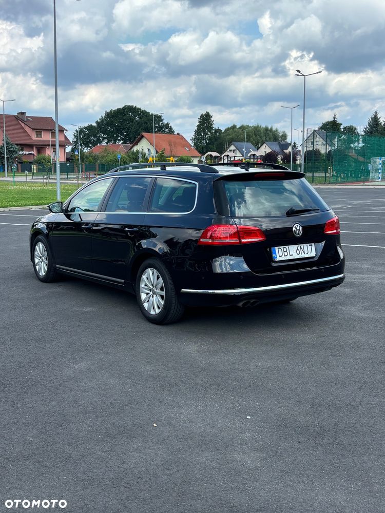 Volkswagen Passat 2.0 TDI Comfortline DSG - 6