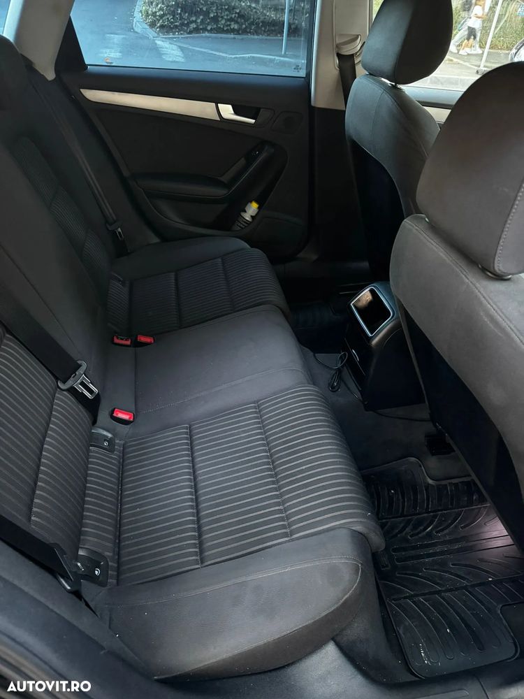 Audi A4 Avant 2.0 TDI - 8