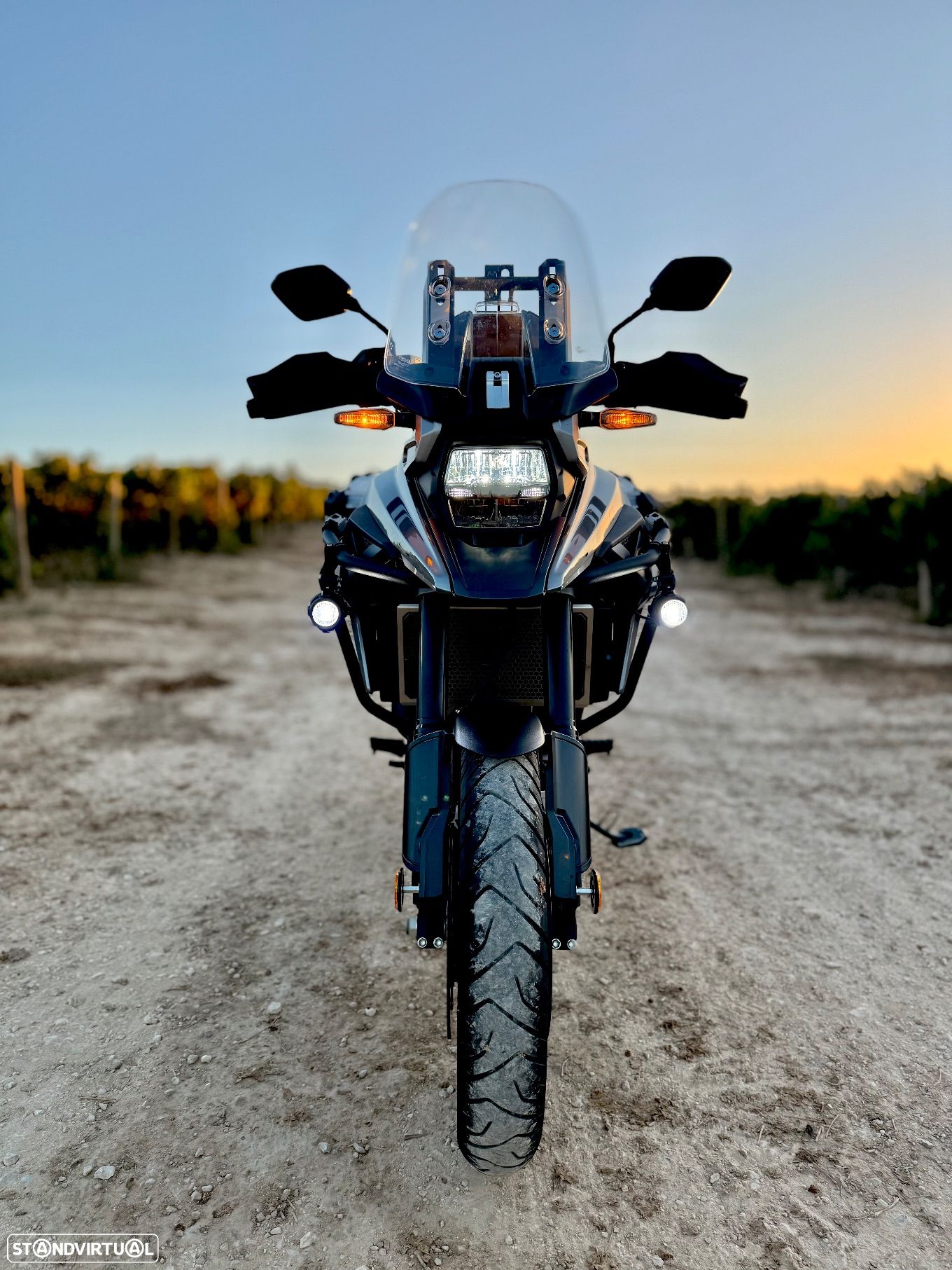 Suzuki DL V-STROM 1050 - 1